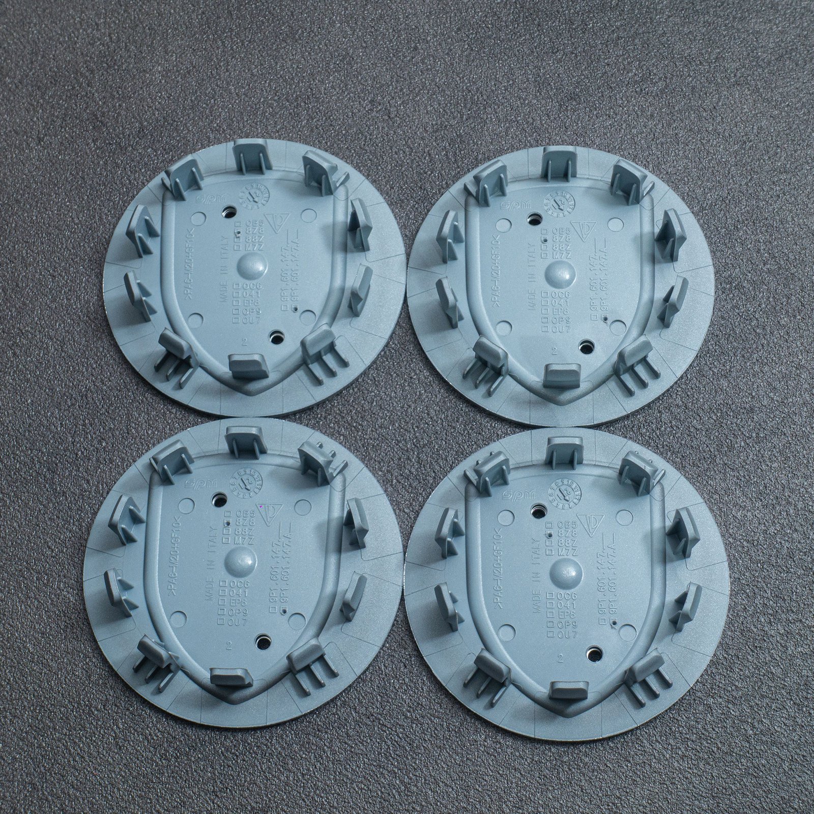 76mm Porsche Nabendeckel Radkappen 9P1601147A Schwarz/Sliber - Image 3