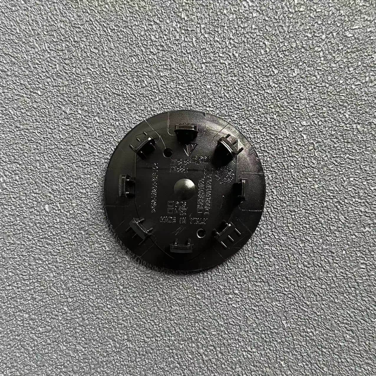 Porsche 65mm Nabendeckel 95B601150 Radkappen Schwarz/Silber - Image 3