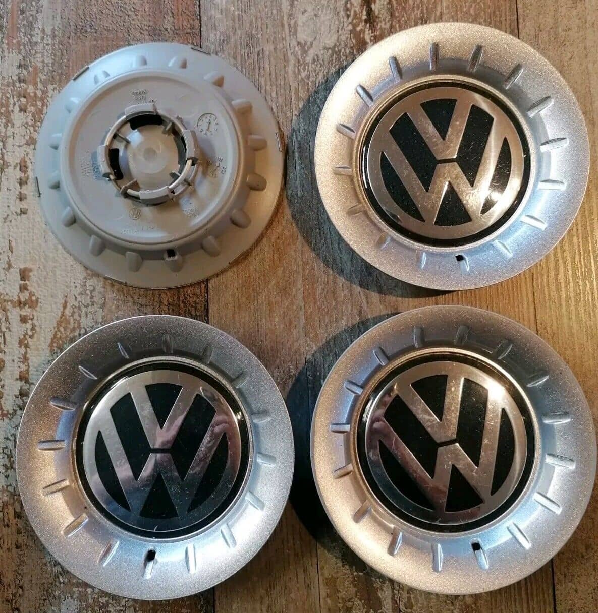 4X Volkswagen Nabendeckel Radkappen C7018K142 - Image 2